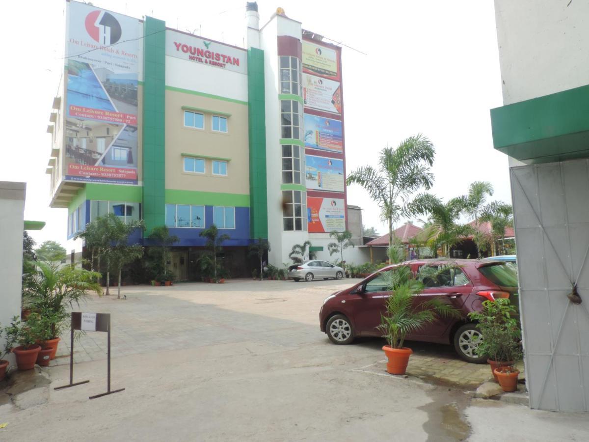 Om Leisure Hotel - Bbsr Bhubaneswar Exterior photo